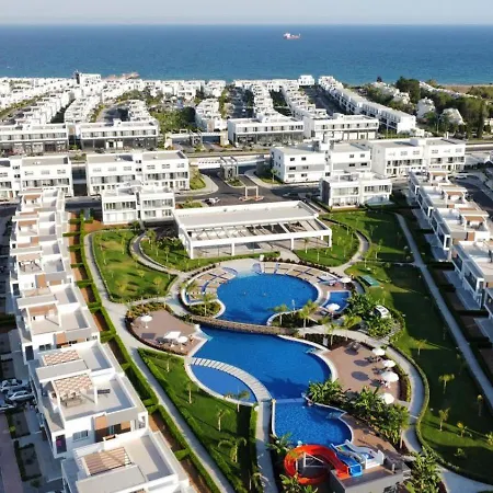 Four Seasons Sitesi *