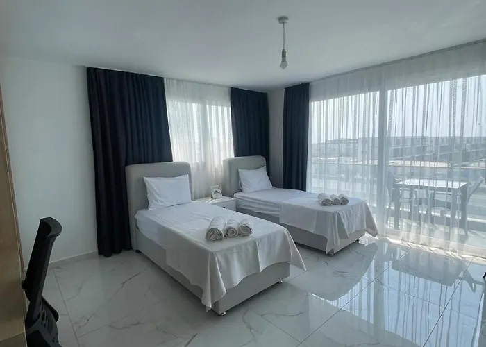 펜션 Four Seasons Sitesi